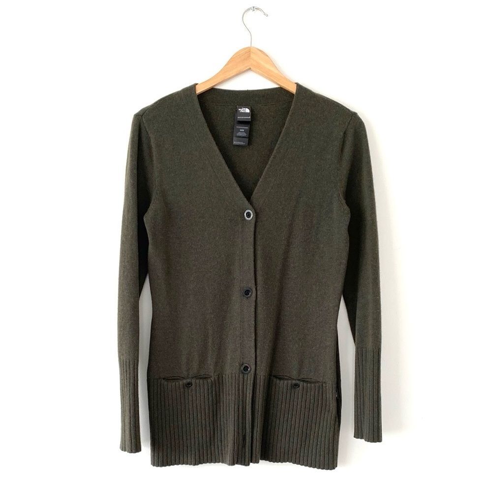 The North Face Green Cardigan Marino Wool Sweater V-Neck Hiking Casual Outdoor